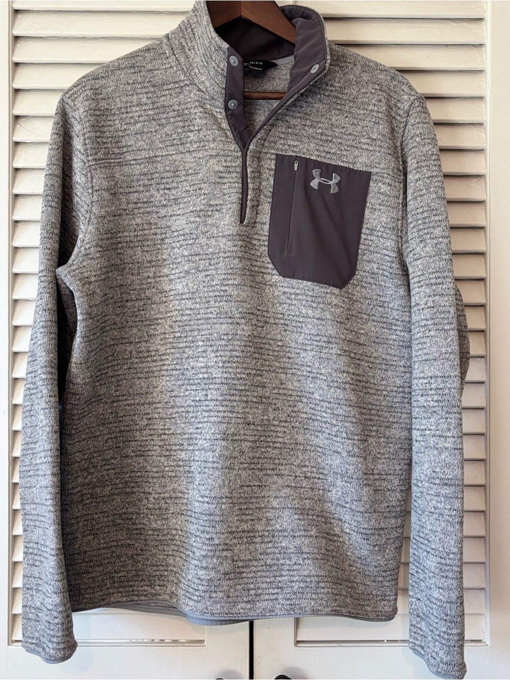 Under Armour Men's Gray Heather Quarter-Zip Pullover with Dark Gray Chest Pocket
